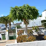 Fuer 5 Personen Ca- 65 M² In Puerto Del Carmen- Lanzarote - Suedkueste Von Lan By Interhome Apartament
