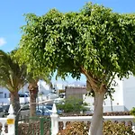 Apartament Fuer 5 Personen Ca- 65 M² In Puerto Del Carmen- Lanzarote - Suedkueste Von Lan By Interhome