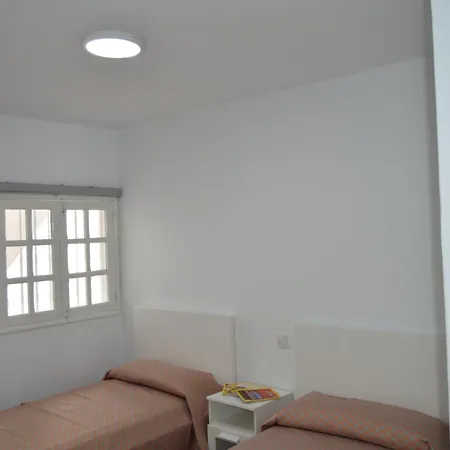 Fuer 5 Personen Ca- 65 M² In Puerto Del Carmen- Lanzarote - Suedkueste Von Lan By Interhome Apartament *